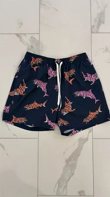 Chubbies Swim Trunks King Of The Seas Tiger Shark 5.5 Inseam Large No Liner - Image 1 of 4