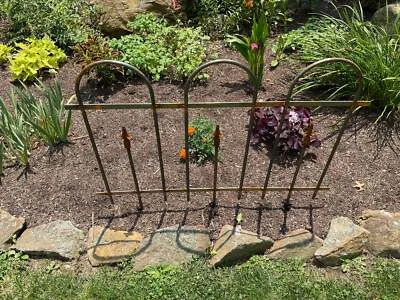 Rusty Wrought Iron Fence Section - Finial - Garden border - Amish made - Imagem 1 de 3