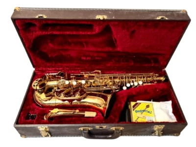 Jupiter Alto Saxophone JAS-667 With Case From Japan - Image 1 of 4
