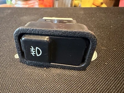 Mazda MX5 Rear Fog Light Switch 4 Pin - Image 1 of 2
