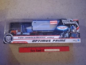 Transformers DOTM Movie Trilogy Series Optimus Prime + Trailer NEW - Picture 1 of 1