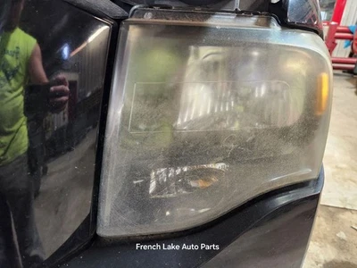 Затененный фон для левой фары водителя подходит для 07–14 Expedition 1275239 - Изображение 1 из 4