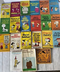 Lot of 20 Peanuts Snoopy Charlie Brown Vintage Charles M. Schulz Fawcett Books - Picture 1 of 13