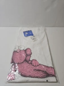 Size Medium | KAWS x Uniqlo Graphic T-Shirt Tee White Pink FW23 US New - Picture 1 of 6