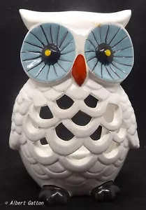 Búho de nieve soporte para velas búho de cerámica 5' de alto blanco con grandes ojos azules - Imagen 1 de 7