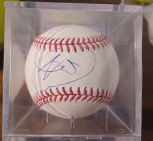 Djokovic Autograph MLB ball Psa Auth.+Ind Wells signed Djoker/Shapovolov Ball - Picture 1 of 6