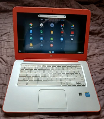 HP Chromebook 14-q011sa - 14" - Intel Celeron 2955U - 4 GB RAM - 16 GB SSD - Image 1 of 4