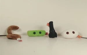 4 Riesen Mikroben Mini Plüsch aus Biohazards Box Drew Oliver: Ebola, TB, Anthrax - Bild 1 von 14