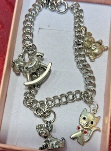 Vintage Sterling Silver .925 Adorable Mom's with Child 4 Charms Bracelet 8.5" L - Picture 1 of 7