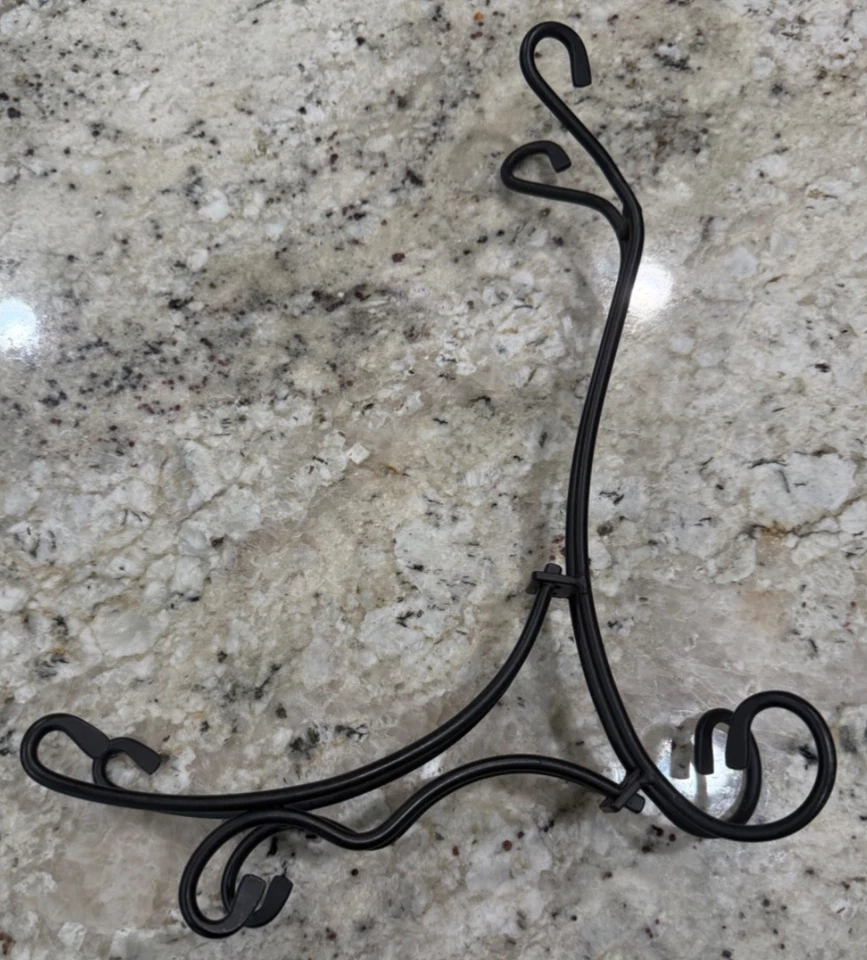 Southern Living at Home Soporte de placa desplazada negro Marco de libro de cocina Soporte para fotos Foto 1 de 2