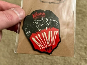 Knott's Scary Farm 2013 Halloween Haunt ALUMNI Iron on Patch - Picture 1 of 2