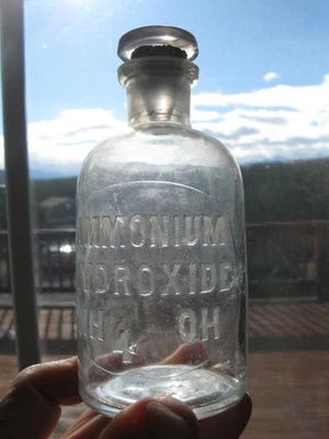 Botella de ensayo en relieve temprano hidróxido de amonio NH 4 OH-Minería Foto 1 de 4