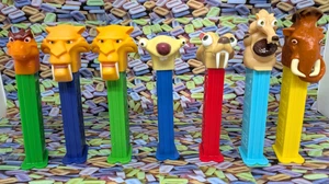 PEZ Ice Age Film Set di 7 diversi dispenser - Set da collezione ritirato - Foto 1 di 1