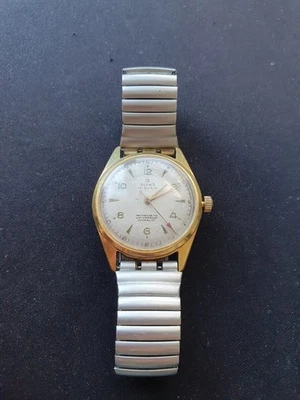 Raro Reloj Hombre Vintage Alpha Swiss 17 Rubíes Antimagnético Foto 1 de 4