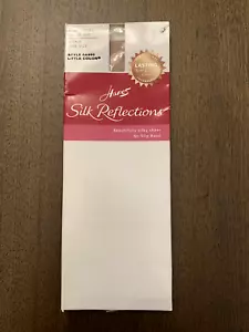 Hanes Seta Riflessi Punta Trasparente Ginocchiere 2pr Taglia Unica Stile Piccolo Colore - Foto 1 di 2