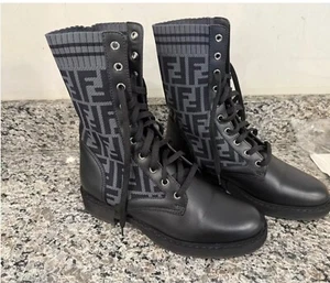 Fendi Rockoko Lace Up  Combat Boots Logo Size 40 VGC - Picture 1 of 5