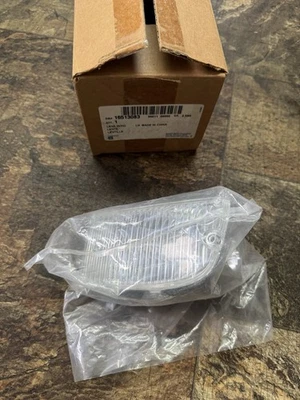 NOS 1991-92 Firebird Trans Am Formula Driver Left Front Marker Turn Signal Gm - Image 1 of 4