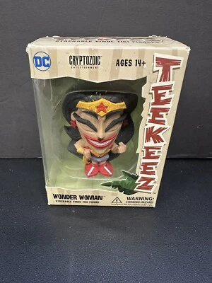 Wonder Woman Teekeez Stackable Vinyl Tiki Figure by Cryptozoic Entertainment NIB - Image 1 of 4