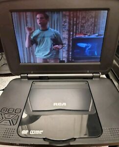 RCA 9" Portable DVD Player Tested W/Power Cord Remote & Car Adapter And Case
