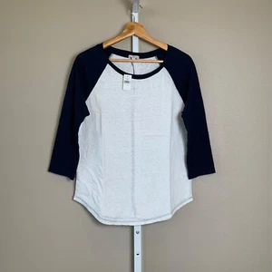 NWT Women’s GAP Navy Blue Raglan 3/4 Sleeve Slub Baseball Tee Shirt, SMALL - Picture 1 of 20