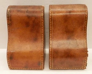 Vintage Paar geschnitzte Holz Buchstützen mit Kunstleder bezogen - Bild 1 von 4