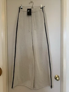 Nike Sportswear City Ready Light Bone/Black Damen Fleece Hose Gr. S - Bild 1 von 15
