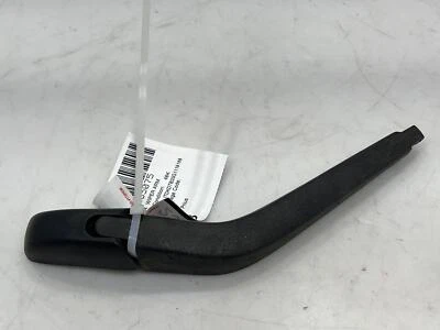 Brazo limpiaparabrisas trasero de vidrio 12-19 Toyota Prius C 1,5 L cubierta-tapa OEM 8524152200 Foto 1 de 4