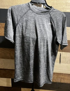 Nike Dry-Fit Short Sleeve Hydroguard T-Shirt UPF 40+ NESS7505-001 Men’s Sz S - Picture 1 of 4