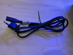 90° Figure-8 Power Cable Cord (IEC C7) - Bild 1 von 1