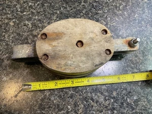 Antico gancio estrattore blocco e gancio in legno per attrezzi agricoli - Foto 1 di 5