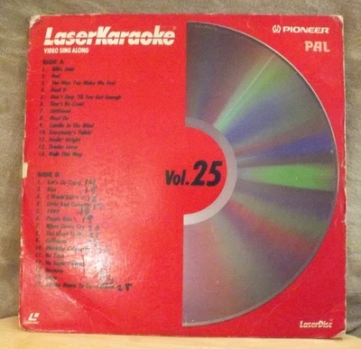 PAL FORMAT PIONEER LASER KARAOKE VIDEO DISC "NR" 1 DISC 28 SONGS 1990 VO. 25 - Image 1 of 4