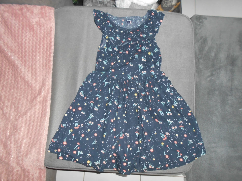 Robe (Kiabi), taille: 8 ans - Photo 1/1