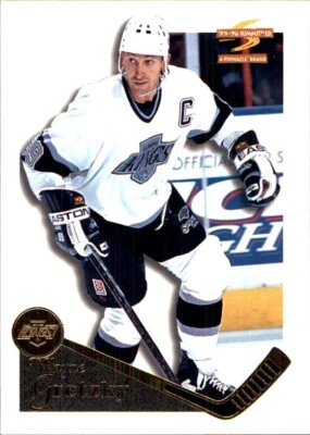 1995-96 Summit #24 Wayne Gretzky LOS ANGELES KINGS - Image 1 of 2