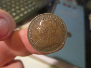 Britain - 1896 Farthing - Queen Victoria - Picture 1 of 2