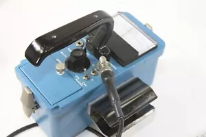 WM B JOHNSON GSM 10S GEIGER COUNTER/SURVEY METER w no PROBE tested working - Picture 1 of 5