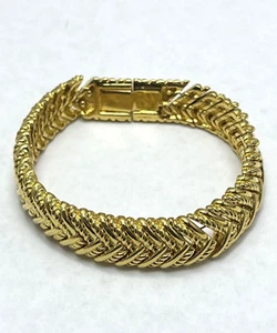Vintage Gold Chain Bracelet - Picture 1 of 6