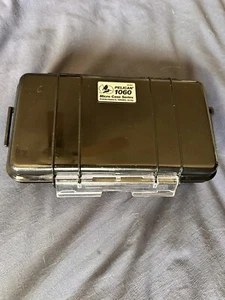 Pelican 1060 Solid Black Micro Case includes Liner - Picture 1 of 2
