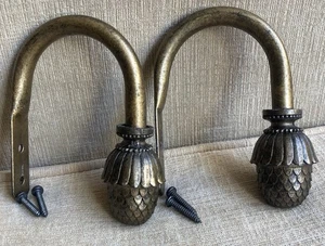 Coppia di supporti per tende in ghianda tono bronzo da parete arredo casa - Foto 1 di 18