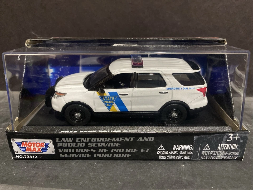 NJSP 1:43 Scale 2015 Ford Utility Interceptor With Display Case - Image 1 of 1