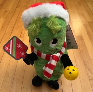 Gemmy Animated Pickleball Playing Pickle 11 Zoll singendes Plüsch Weihnachten 2024 funktioniert - Bild 1 von 18