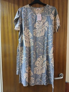 Dress Size 14 ( M ) New - Picture 1 of 5