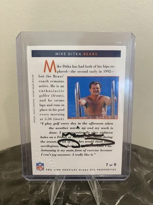 Mike Ditka 1992 NFL Proline Profiles On Card Auto #7 of 9 Chicago Bears HOF  - Image 1 of 3