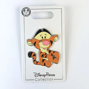 Alfiler comercial coleccionable Disney Winnie the Pooh Baby Tigger 2021 parque Disney - Imagen 1 de 2