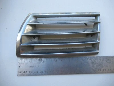 Porsche 911/912 ('69-'72) Horn Grille LEFT  90155943127    #17 Foto 1 de 4