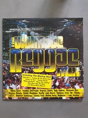 Jamdown Rec. Presents The Ultimate Reggae Mix Vol 1 - (LP) - 2001 - Very Good + - Bild 1 von 4