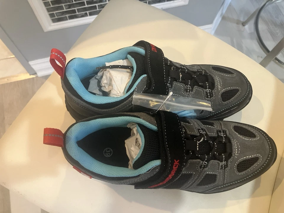 Zapatos de ciclismo de carretera para mujer Diamondback Calico talla 6,5 EE. UU. 39 euros nuevos en caja Foto 1 de 4