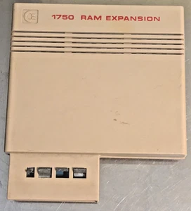 Commodore 1750 REU with 512K - Picture 1 of 5