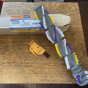 Bissell Cleanview Rotolo di Spazzole a Tripla Azione, 13,5", 1604545 - Foto 1 di 3