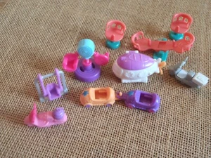 Lote de accesorios de muñecas modernas compactas Polly Pockets Lote H - Imagen 1 de 5