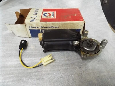 GM Power Window Motor RH or LH Corvette/Pontiac/Buick/Olds 4999678 NOS - Image 1 of 4